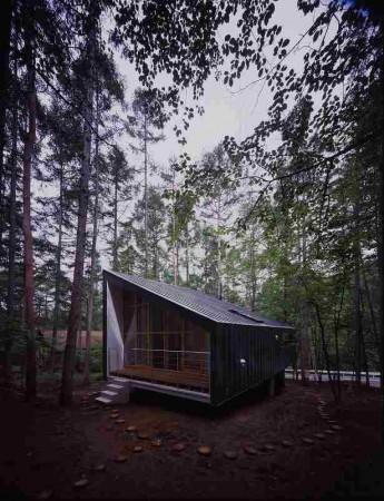 日本人的神秘居所 森林周末度假旅舍