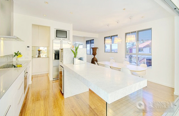 �Ĵ�����2010��ķ���