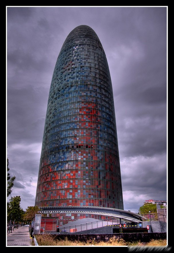 피�(j��)����