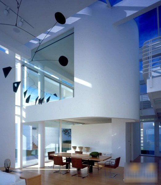 ���������İ�ɫ�����e����2��