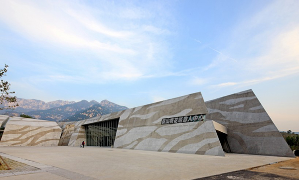 二級建造師備考知識：不多見的“清水混凝土”結(jié)構(gòu)