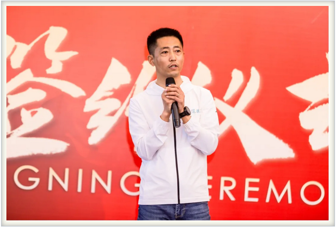 F0C17A4D-B198-4103-BCCE-32D554ED887B F0C17A4D-B198-4103-BCCE-32D554ED887B